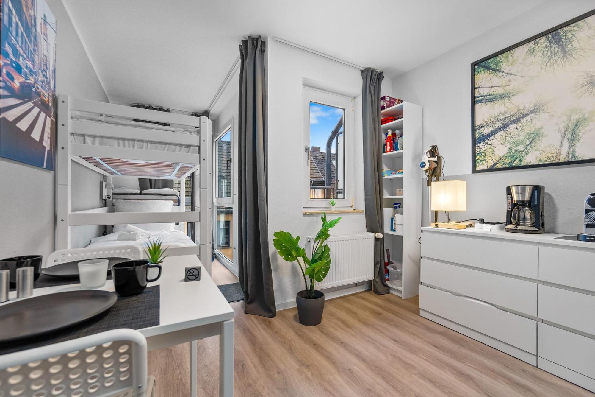 Messe, Monteure, Budget - Einfache Komfortable 2 Personen Wohnung Duisburg Exterior photo